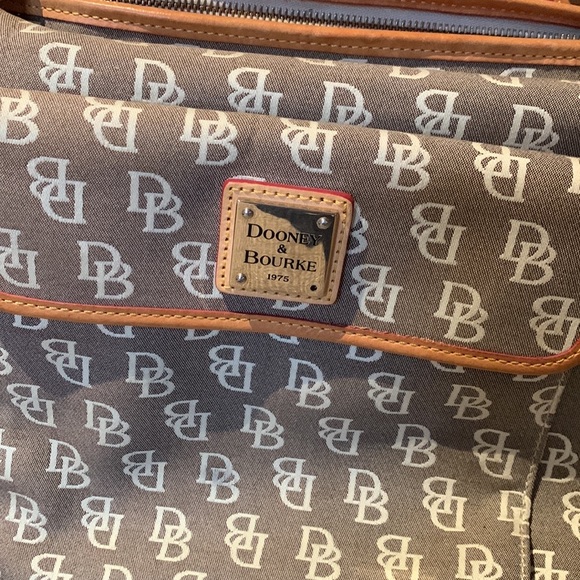 Authentic Dooney & Bourke Diaper Bag - Picture 2 of 14